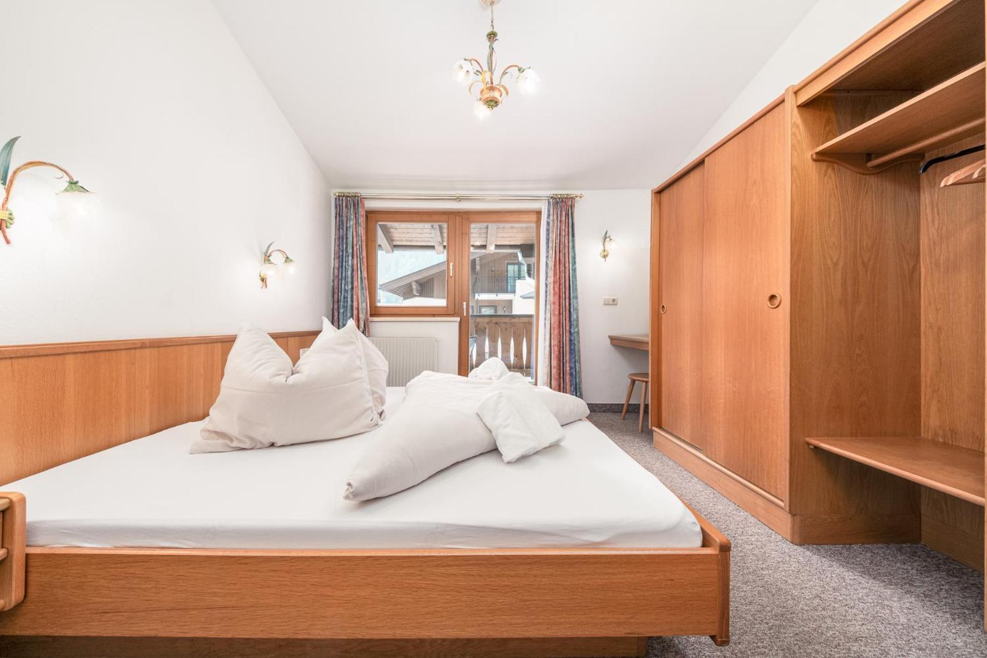 Apartments Alpina 迈尔霍芬 外观 照片