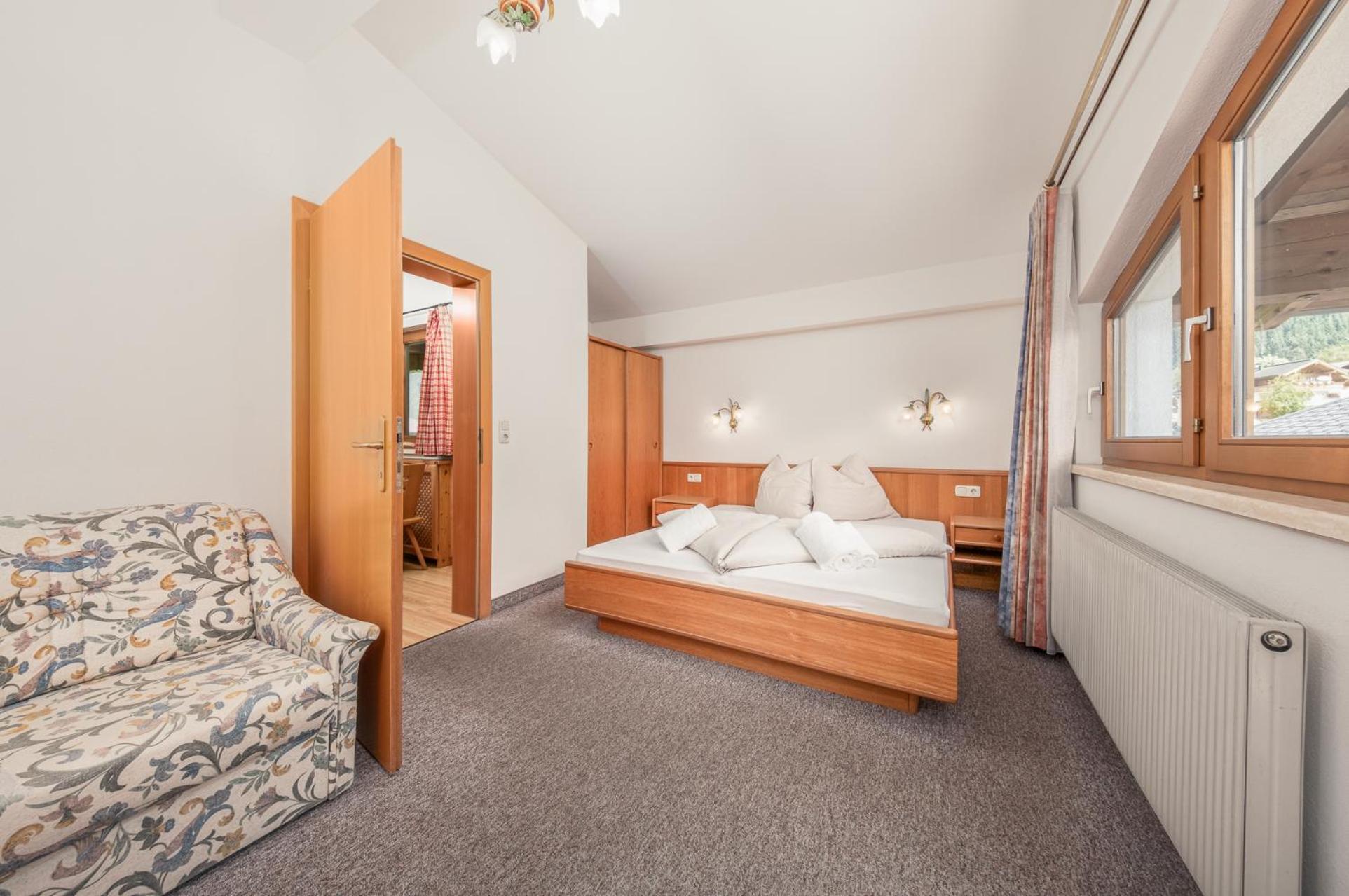 Apartments Alpina 迈尔霍芬 外观 照片
